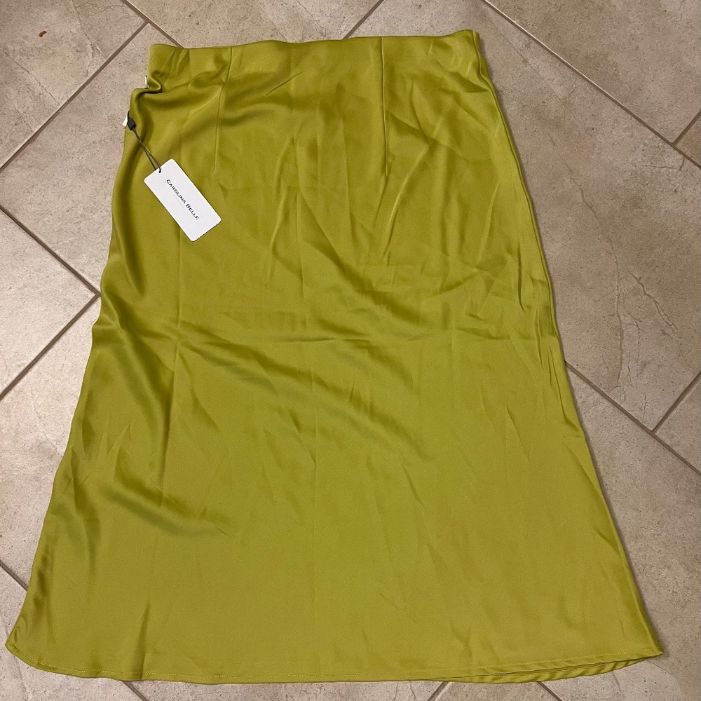 Carolina Belle silky skirt